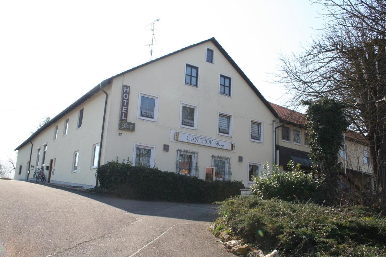 Gasthof Berg Hochstadt an der Donau エクステリア 写真