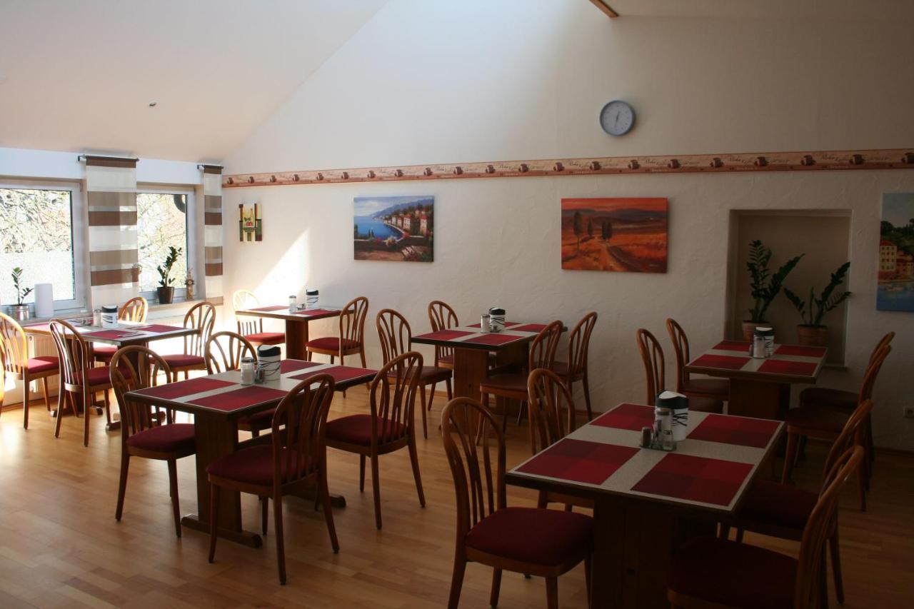 Gasthof Berg Hochstadt an der Donau エクステリア 写真